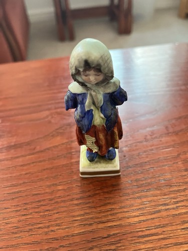 Begger girl figure - figure, either