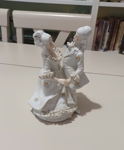 Vintage 1950s dancing courtly - vintage,